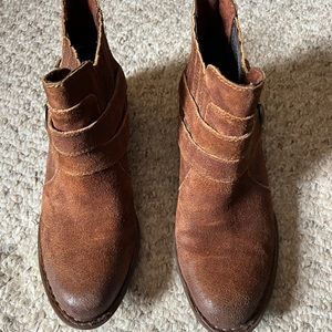Born suede slip-on ankle boots womens size 7M